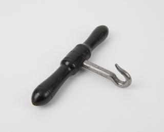 Dynamometer, for measuring grip and lifting power,