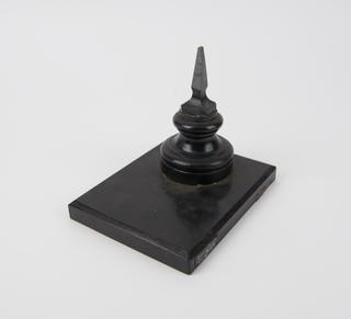 Original wooden stand for plaster copy of the death mask of Ludwig van Beethoven (1770-1827)