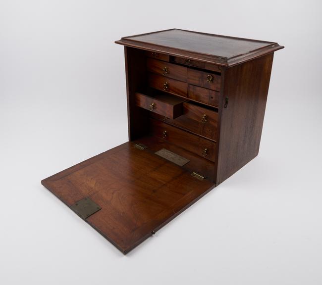 Medicine chest, mahogany, owned by Jenner, c.1790, empty