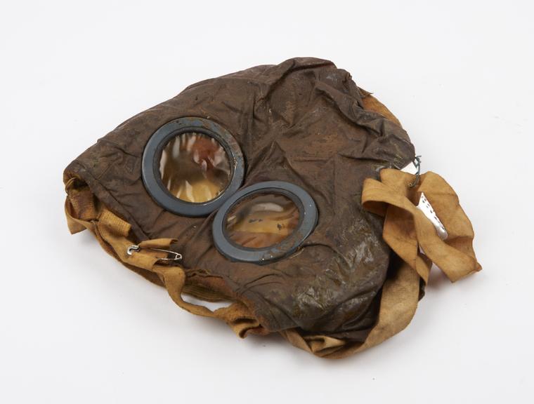 Gas mask, thick gauze padding with thin leather cover