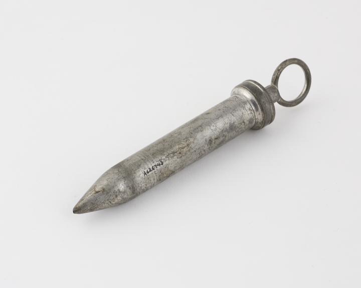 Pewter urethral syringe, English(?), 1801-1900