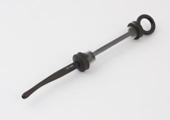 Glass and vulcanite piston-action syringe
