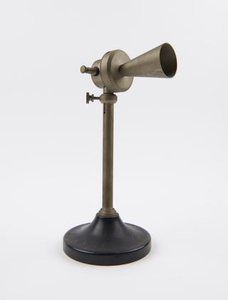 Small surface Thermopile