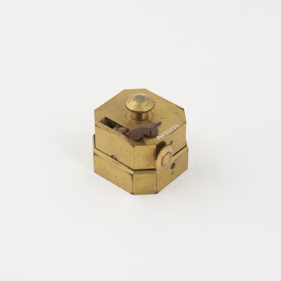 Scarificator with four lancets, 19th century