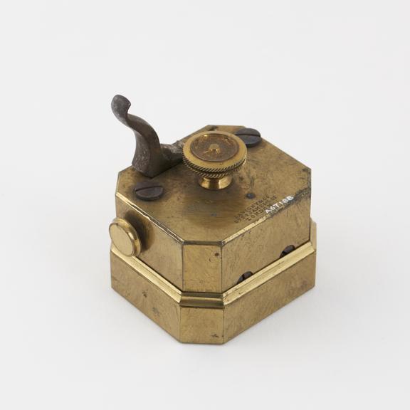 Scarificator with twelve lancets, made by Savigny and Co