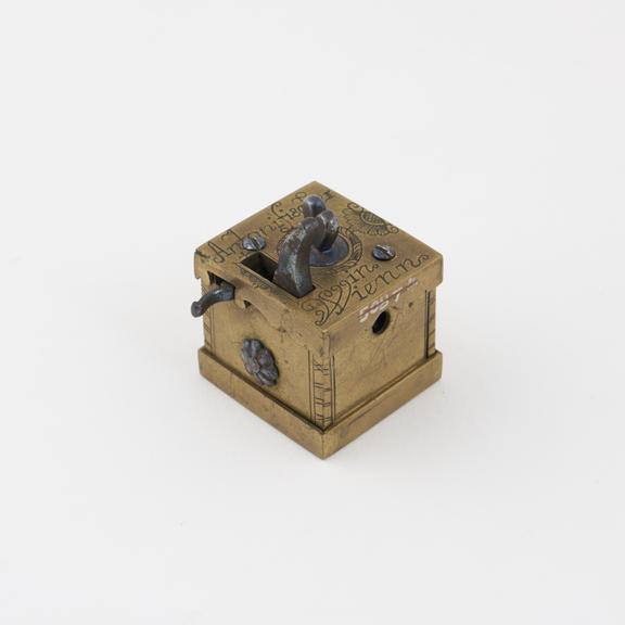 Scarificator with sixteen lancets, by Antoni Fischer, Vienna