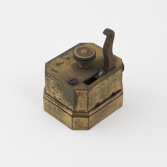 Scarificator with twelve lancets, brass and steel, English