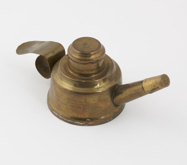 Spirit lamp in jug-form, made from sheet brass