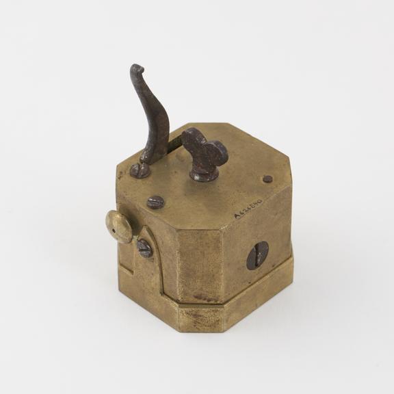 Scarificator with sixteen lancets, brass and steel, English