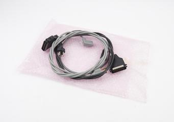 Set of power and interconnecting cables