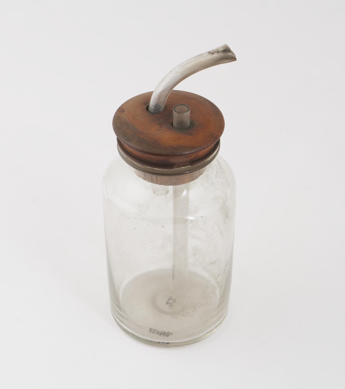 Glass inhaler by Dr. Jones | Science Museum Group Collection