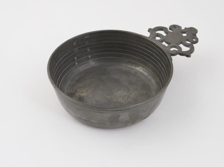 Pewter bleeding bowl, graduated, 18th or 19th century