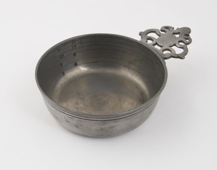 Pewter bleeding bowl, graduated, 18th or 19th century