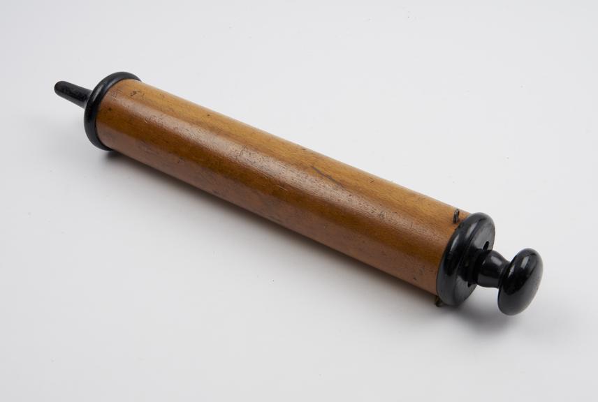 'Blowers Dust', wooden, for cleaning telephone switching racks