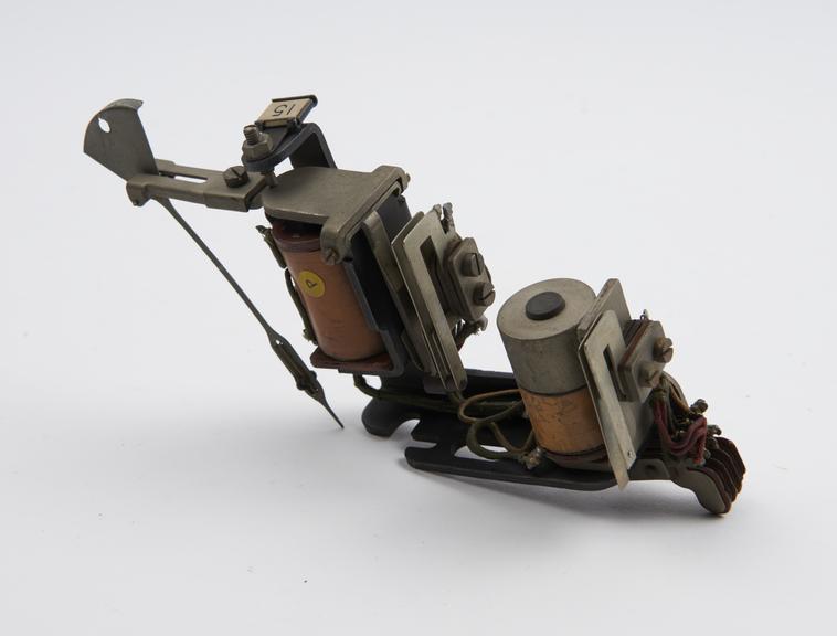 Mechanism of the Keith line switch