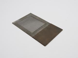 Metal grill attachment from grid slide