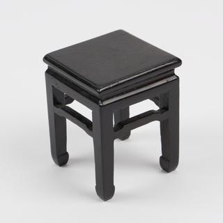Black side table for model of Chinese pharmacy