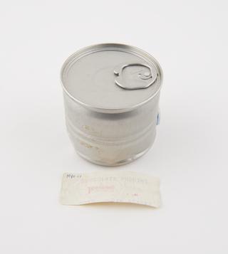 Can of chocolate pudding