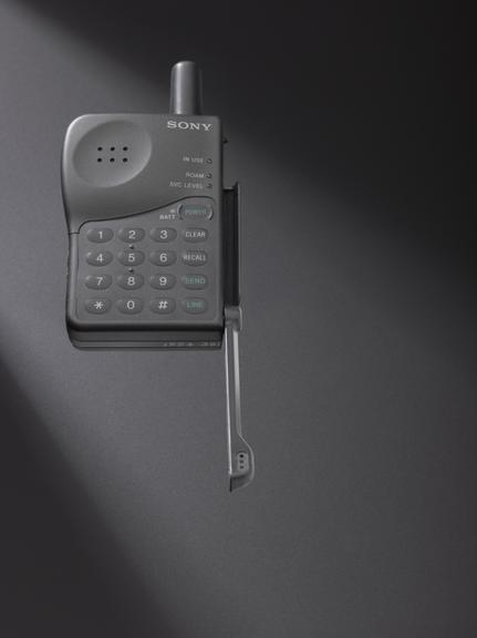 Sony CM-R111 personal mobile cellnet telephone, 1994 | Science