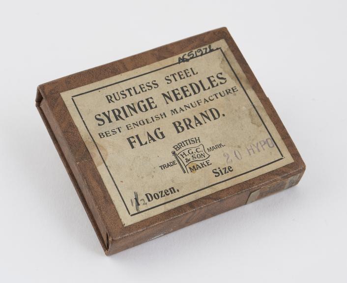 Box containing 4 syringe needles, made by H.G.C