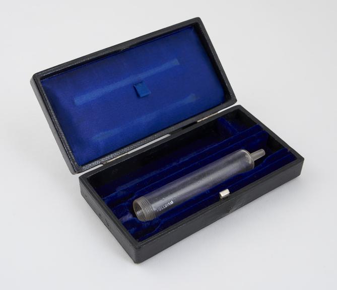 Hypodermic syringe, glass, incomplete, cased, Berlin, 1871-1910