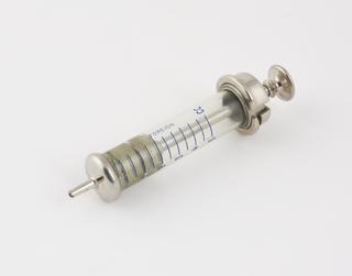 Hypodermic syringe