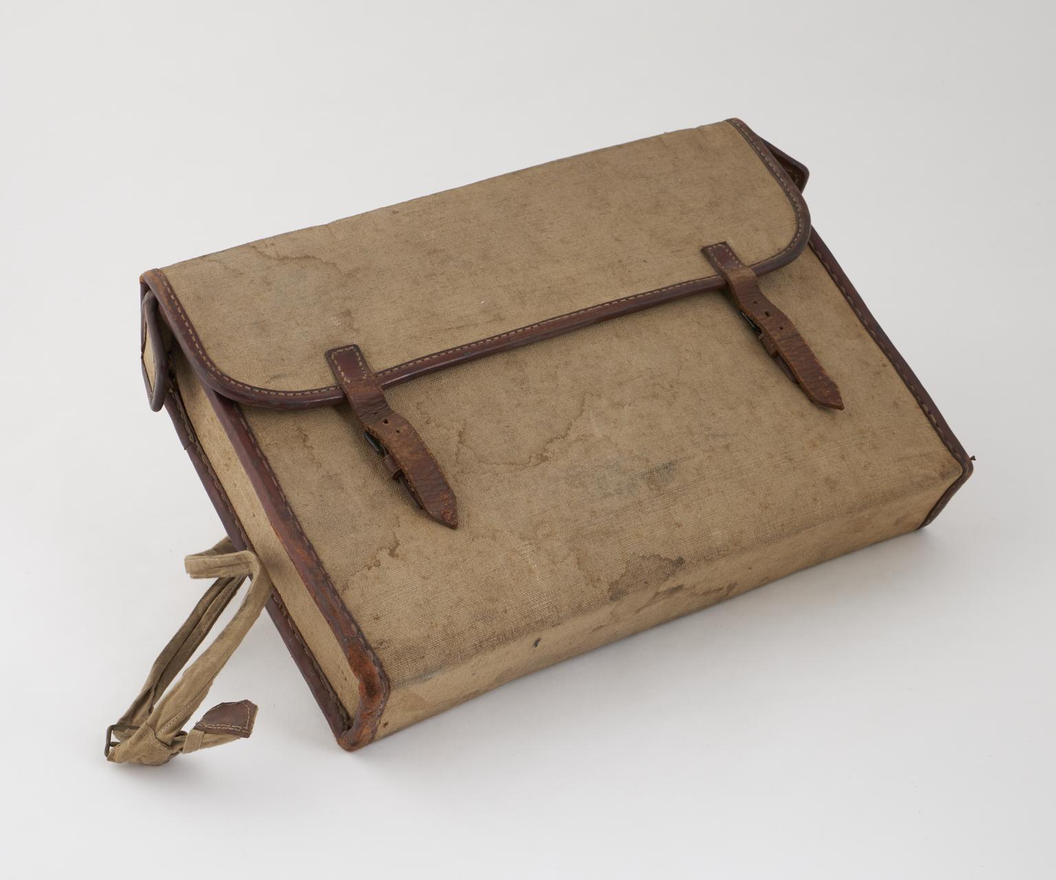 German military First Aid kit used in world war one | Science Museum ...
