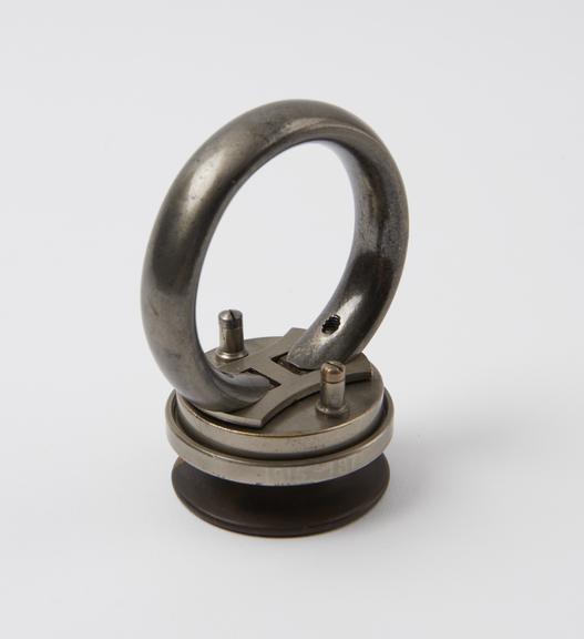 Ader's telephone receiver with magnet ring handle