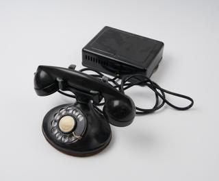 Northern Electric Co. 202 type telephone set