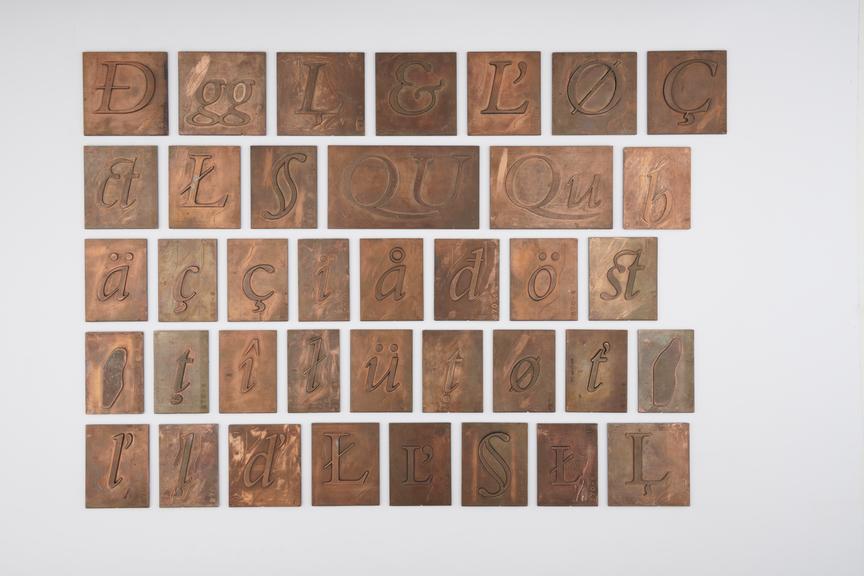 Pattern for Bembo (Typeface Series number: 270)