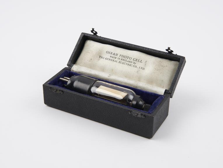 Photo-electric cell, new type, CMG 8