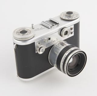 'Periflex' 35mm camera