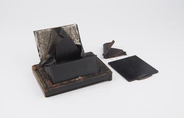 'Envelope' adapter holder for flat sheets of film | Science Museum ...