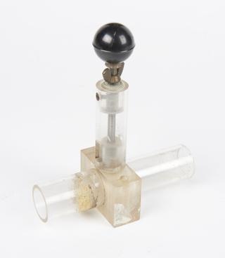 miscellaneous spinning machine attachment