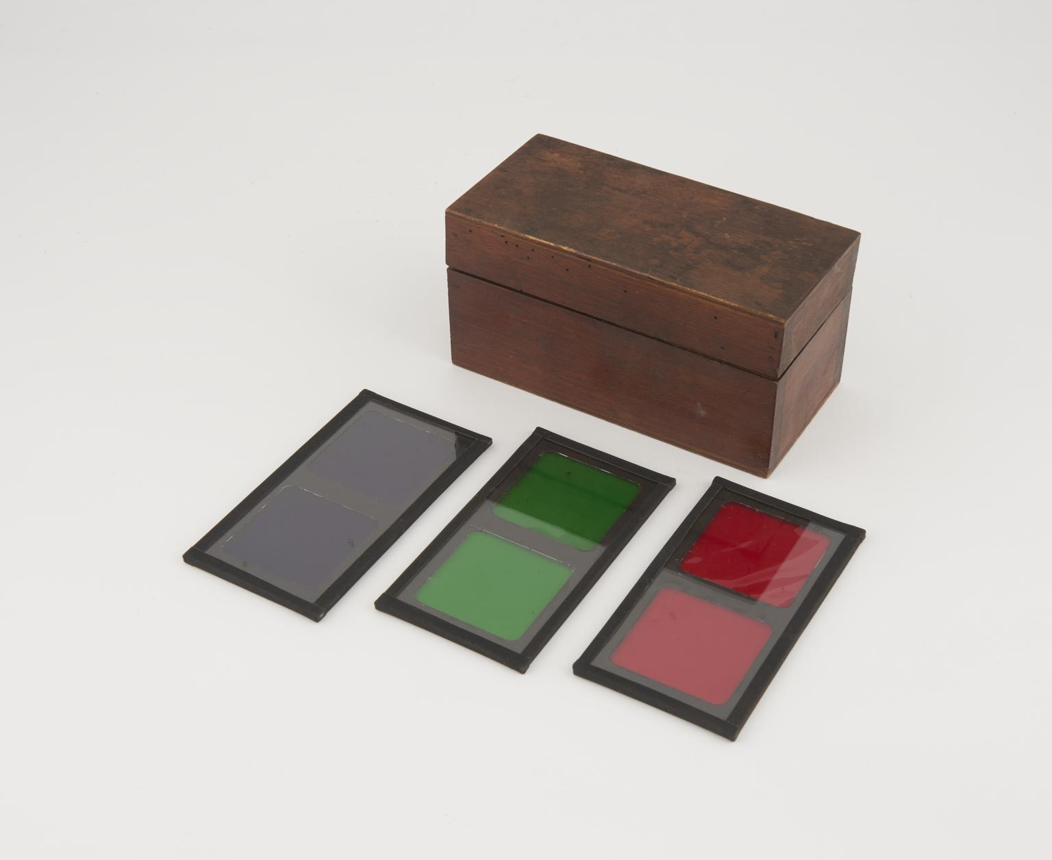 Stereo Filter Box Stereo Filters | Science Museum Group Collection