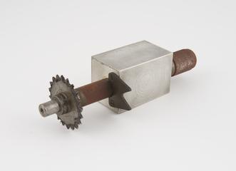 miscellaneous spinning machine attachment