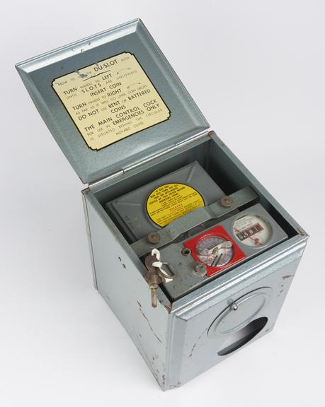 Pre-payment gas meter