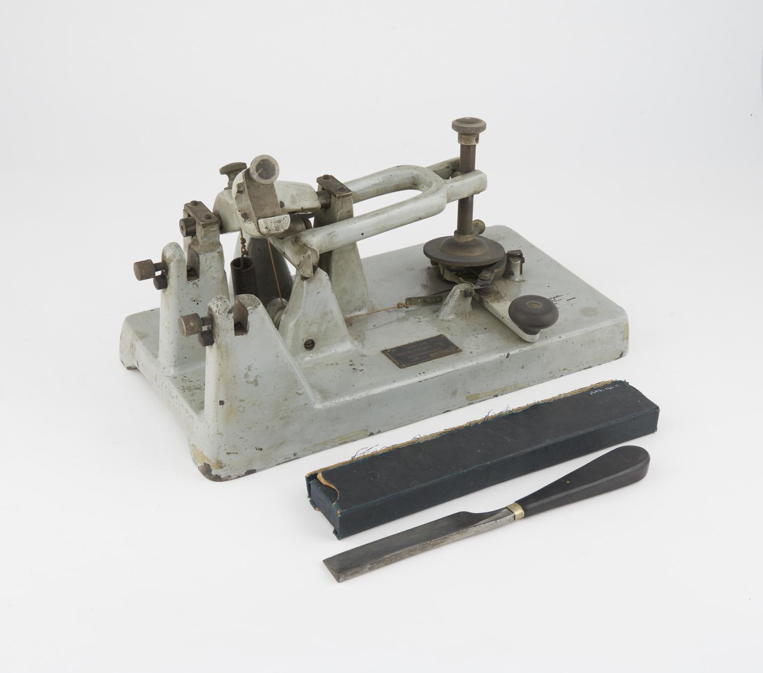 Microtome and knife by Unicam Instruments Ltd