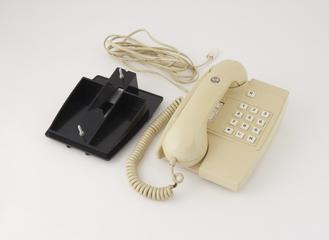 Statesman Telephone 9111A