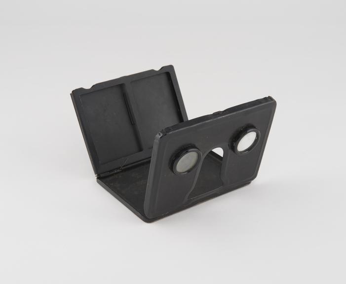 Stereoscopic Viewer