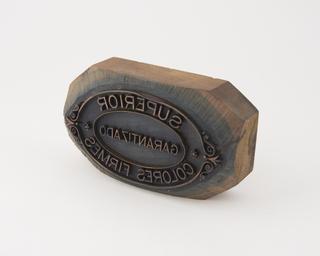 Face plate stamp Superior Colores Firmes Garantizado made by Smith & Howarth