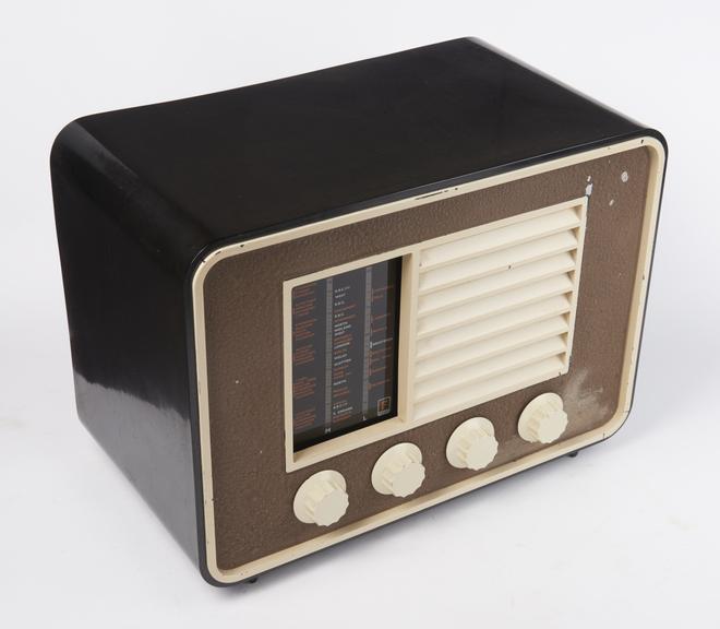 Ferranti Model 148 Radio