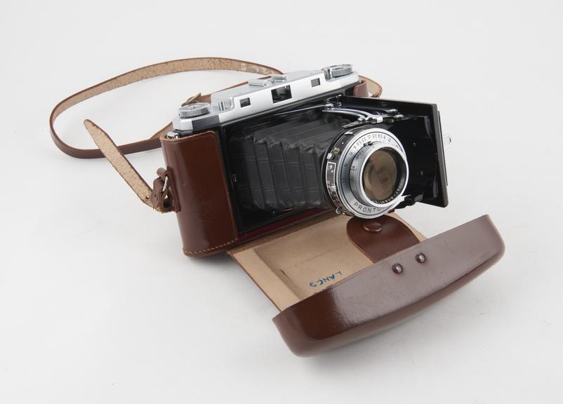 Zeiss "Ikonta" Camera