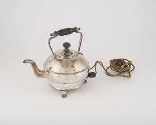1 1/4 pint silver plated electric kettle