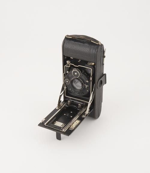 ICA Folding Camera