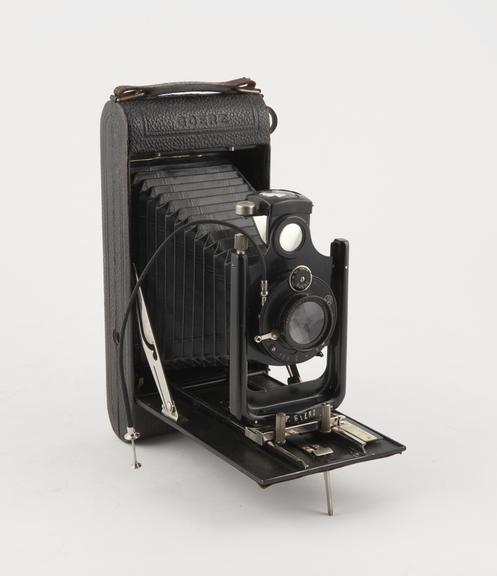 Goerz Foldable Camera