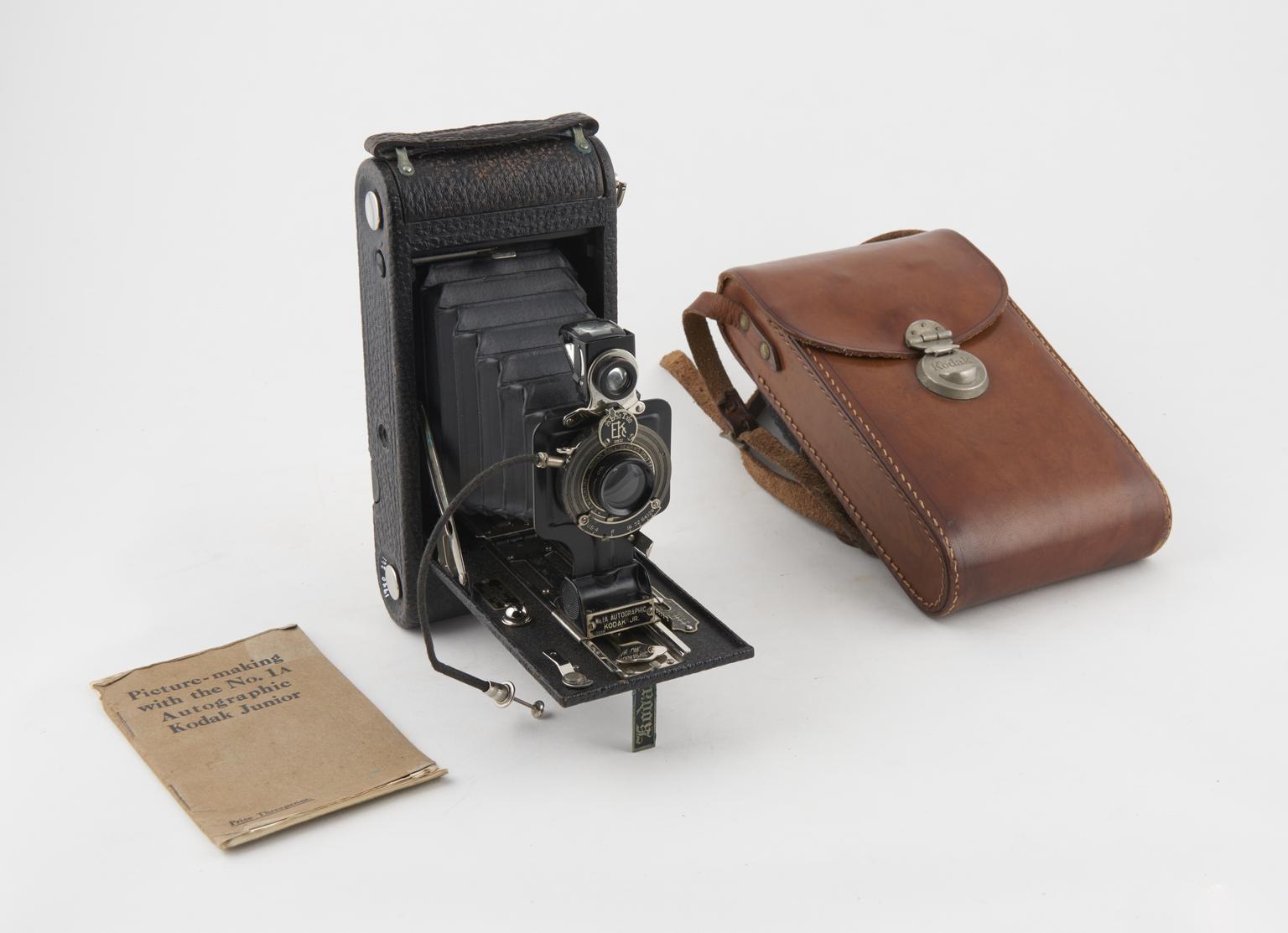 Eastman Kodak Autographic Junior Camera | Science Museum Group Collection