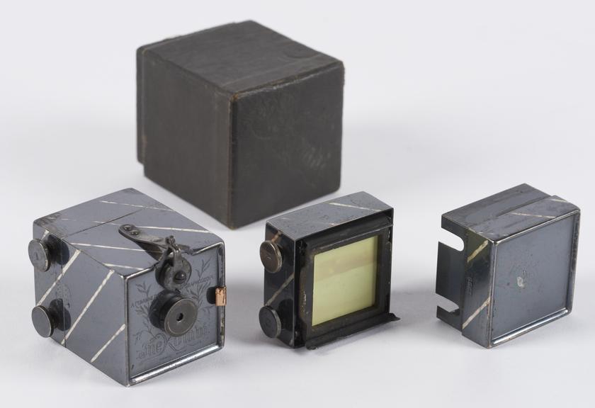 "Kombi" Camera