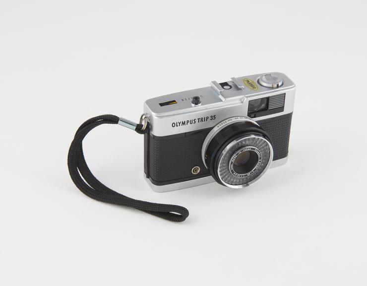Olympus Trip 35 Camera | Science Museum Group Collection