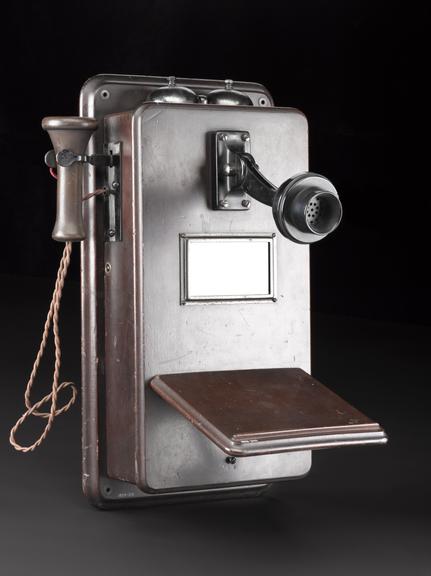 Wall telephone no. 3, 1880-1910